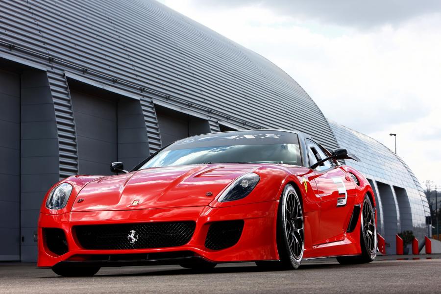  Ferrari 599 XX 2009 года  (фото 24 из 53)